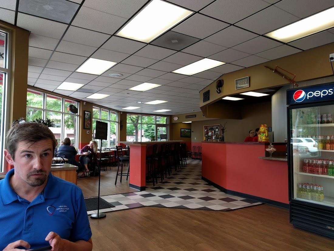 Mia’s Wok